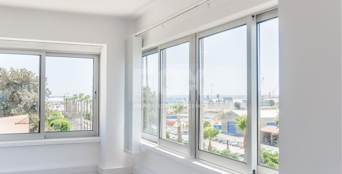 Modern Fully Renovated Office for Rent – Prime Location Next to Limassol Port