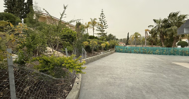 Modern Detached Bungalow with Large Plot for rent in Pyrgos