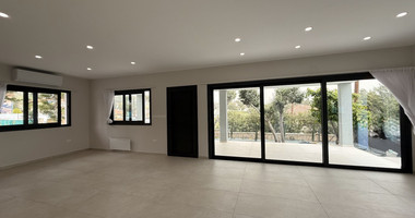 Modern Detached Bungalow with Large Plot for rent in Pyrgos