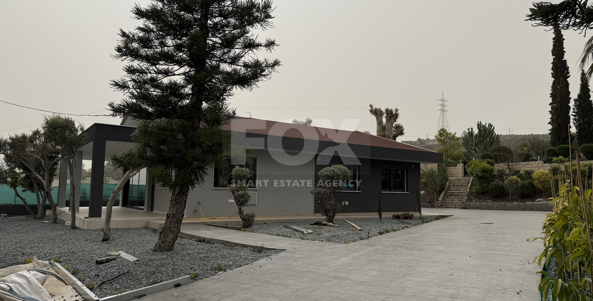 Modern Detached Bungalow with Large Plot for rent in Pyrgos