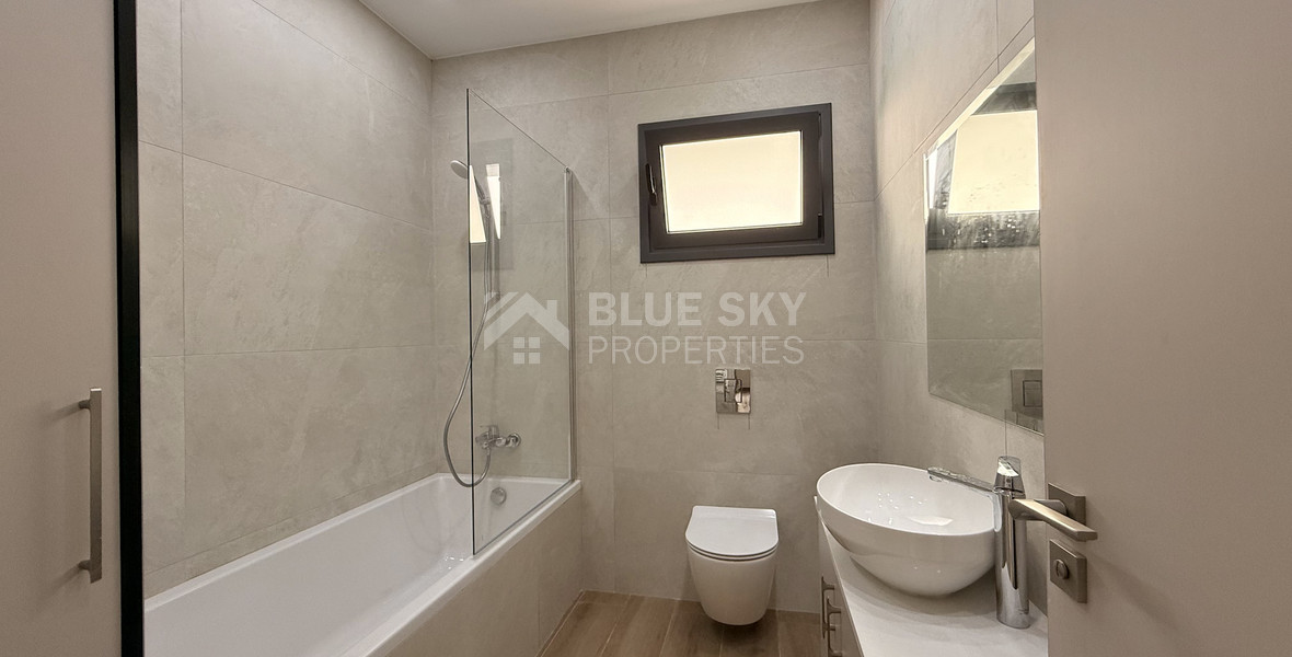 Modern Detached Bungalow with Large Plot for rent in Pyrgos