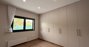 Modern Detached Bungalow with Large Plot for rent in Pyrgos