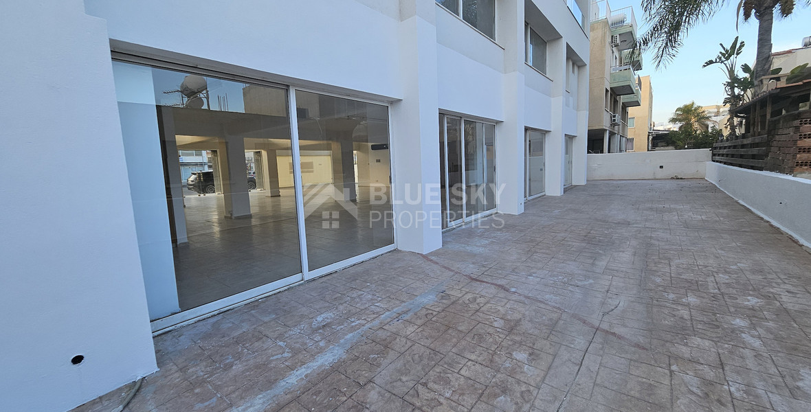 For Rent Shop-Showroom in Kato Polemidia area