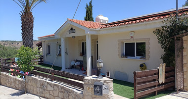 For Rent Spacious Tsada Bungalow with Large Plot Pool