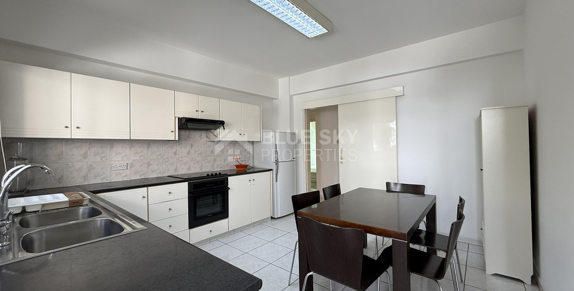 Fully Furnished Three Bedroom Apartment For Rent in Mesa Geitonia