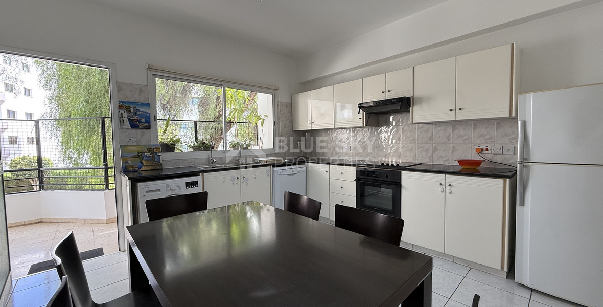 Fully Furnished Three Bedroom Apartment For Rent in Mesa Geitonia