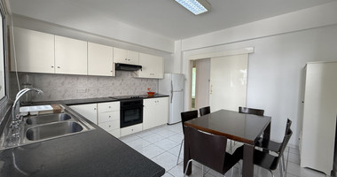 Fully Furnished Three Bedroom Apartment For Rent in Mesa Geitonia