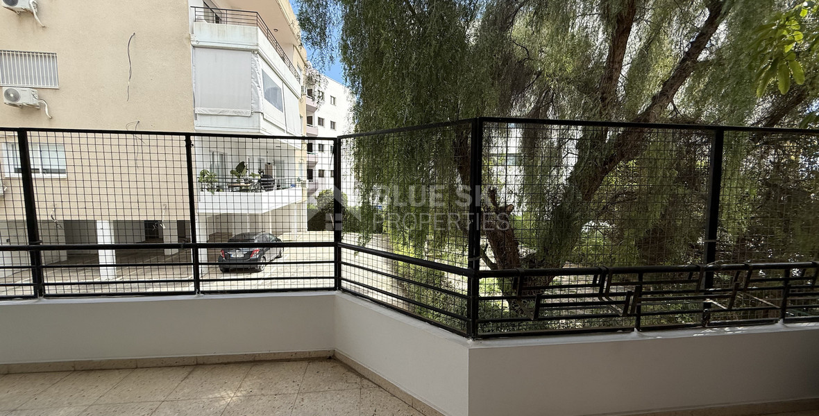 Fully Furnished Three Bedroom Apartment For Rent in Mesa Geitonia