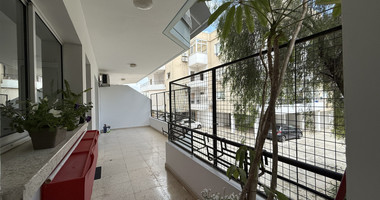 Fully Furnished Three Bedroom Apartment For Rent in Mesa Geitonia
