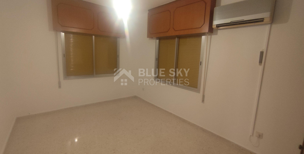 Spacious 3-Bedroom Upper House for Rent – Apostoloi Petrou & Pavlou, Near Tsirio