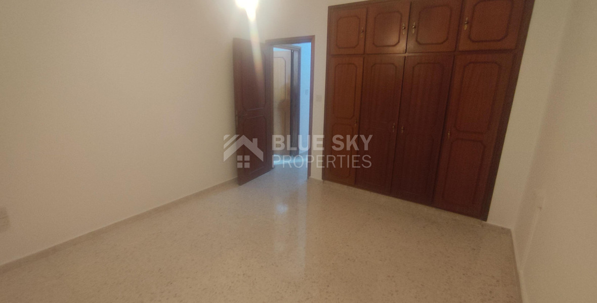 Spacious 3-Bedroom Upper House for Rent – Apostoloi Petrou & Pavlou, Near Tsirio