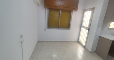 Spacious 3-Bedroom Upper House for Rent – Apostoloi Petrou & Pavlou, Near Tsirio