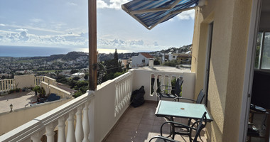Elegant Two Bedroom Apartment for Rent in Peyia