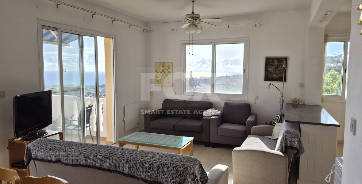 Elegant Two Bedroom Apartment for Rent in Peyia