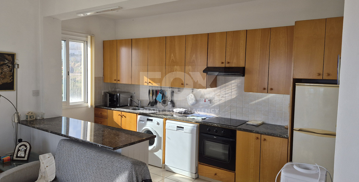 Elegant Two Bedroom Apartment for Rent in Peyia