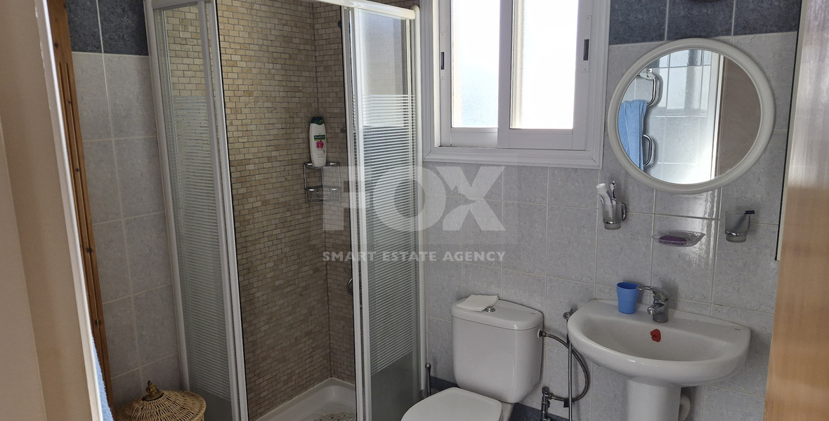 Elegant Two Bedroom Apartment for Rent in Peyia