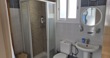 Elegant Two Bedroom Apartment for Rent in Peyia