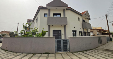 Three-Bedroom Semi-Detached Corner House for Sale in Asomatos