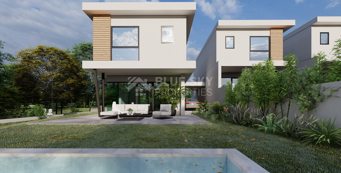 For Sale Three bedroom Detached House with Swimming Pool in Agios Tychon