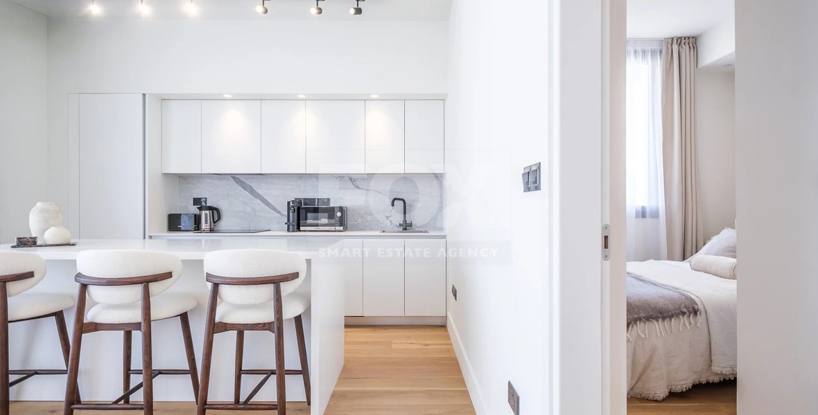 Elegant 2-Bedroom Penthouse with Private Roof Garden For Sale in Germasogeia, Limassol