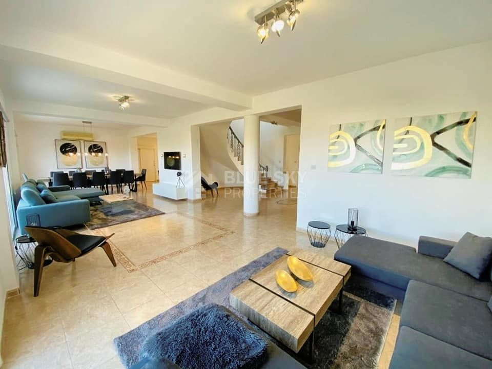 Spacious Five Bedroom Detached Villa for Rent in Chlorakas
