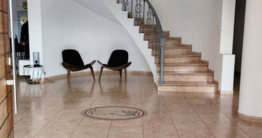 Spacious Five Bedroom Detached Villa for Rent in Chlorakas