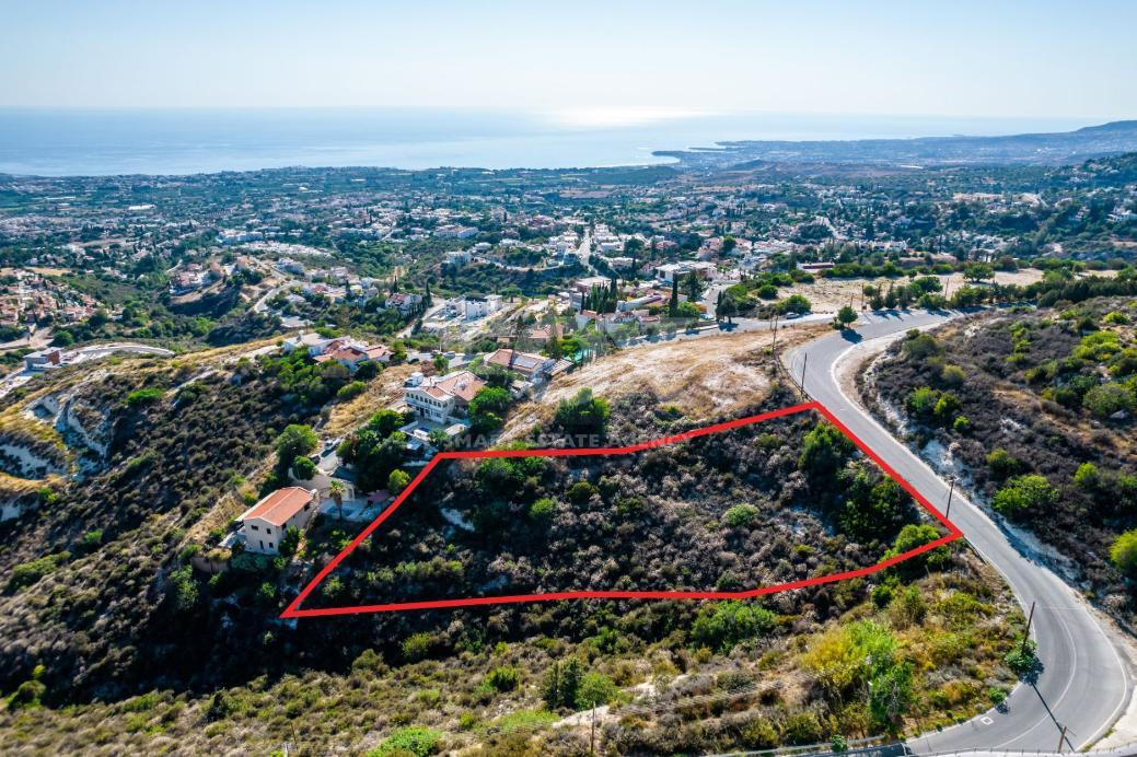 Residential Plot for Sale in Tala, Paphos – Huge Prime Land with Development Potential