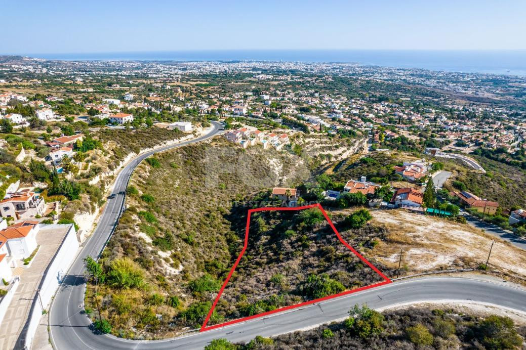 Residential Plot for Sale in Tala, Paphos – Huge Prime Land with Development Potential