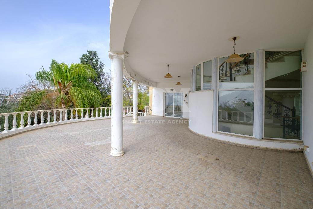 Luxury Detached House with Swimming Pool for Sale in Pegeia, Cyprus