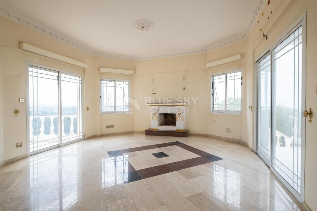 Luxury Detached House with Swimming Pool for Sale in Pegeia, Cyprus