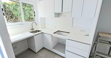 Modern Apartment in Kato Paphos,  Closed to the Beach and Amenitiess ,for sale