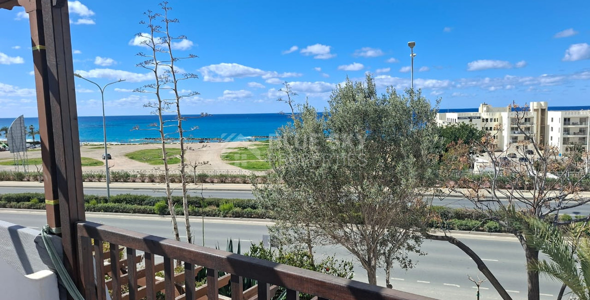 Modern Apartment in Kato Paphos,  Closed to the Beach and Amenitiess ,for sale