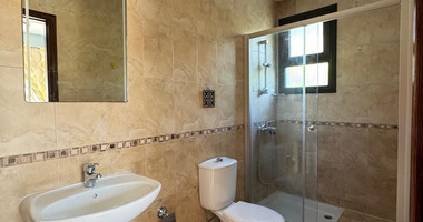 Spacious Furnished House With Sea View in Peyia, Paphos