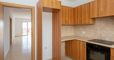 Mandria Paphos Apartment for Sale – Two Bedrooms with Veranda & Title Deed