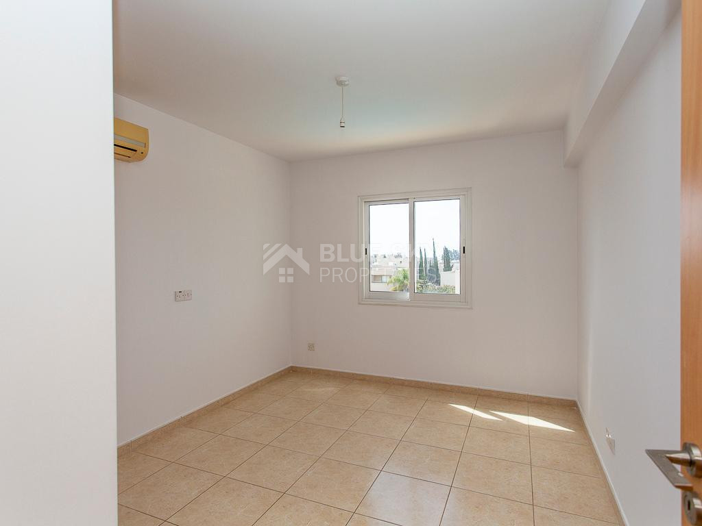 Mandria Paphos Apartment for Sale – Two Bedrooms with Veranda & Title Deed