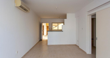 Two Bedroom Ground Floor Apartment for Sale in Mandria Paphos – Garden & Parking