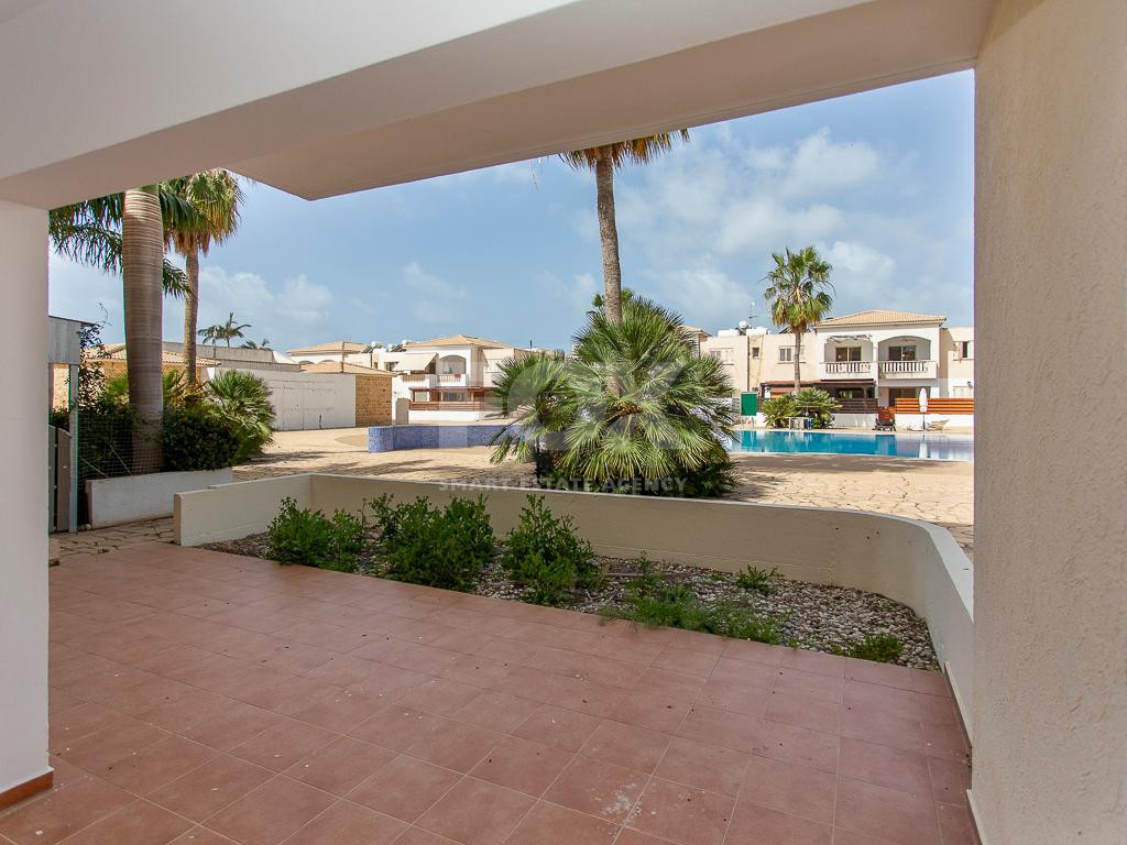 Two Bedroom Ground Floor Apartment for Sale in Mandria Paphos – Garden & Parking
