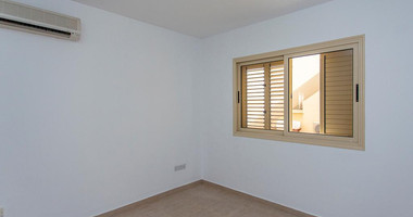 Two Bedroom Ground Floor Apartment for Sale in Mandria Paphos – Garden & Parking