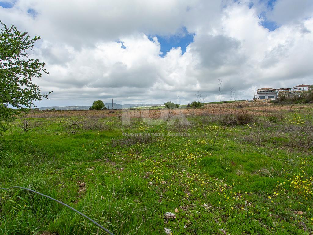 Touristic Field in Holiday Zone (T3δ5α) – Paphos District for sale