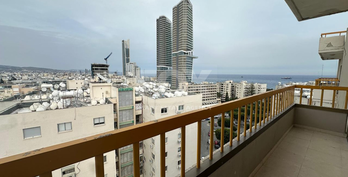 Panoramic Two-Bedroom Apartment for Rent – Neapoli, Limassol