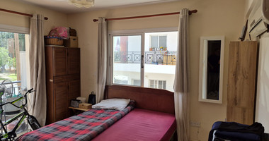 Two-Bedroom Ground floor Apartment for Sale in Geroskipou with title deeds