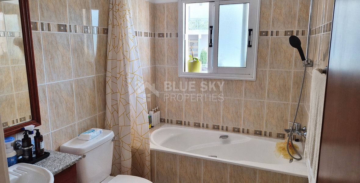 Two-Bedroom Ground floor Apartment for Sale in Geroskipou with title deeds
