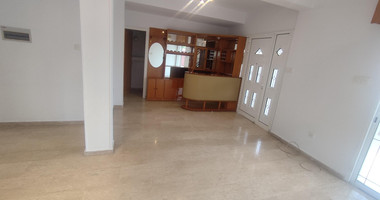 Spacious 3-Bedroom House for rent in Zakaki – Available Now