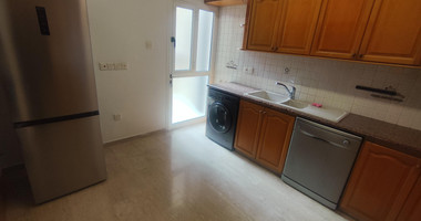 Spacious 3-Bedroom House for rent in Zakaki – Available Now