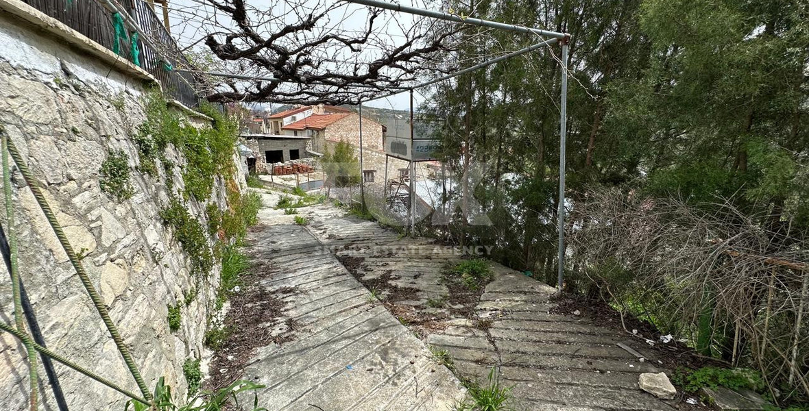 Charming two bedroom Semi-Detached House for Sale – Koilani, Limassol