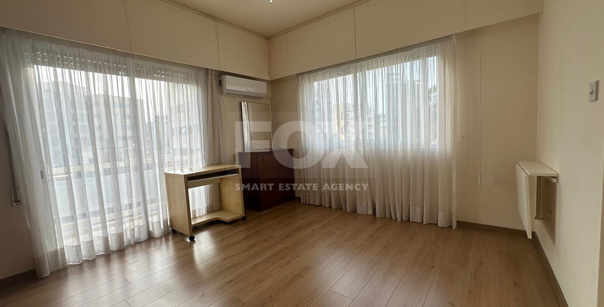 For Rent Spacious three-Bedroom Apartment in Neapoli – Prime City Living