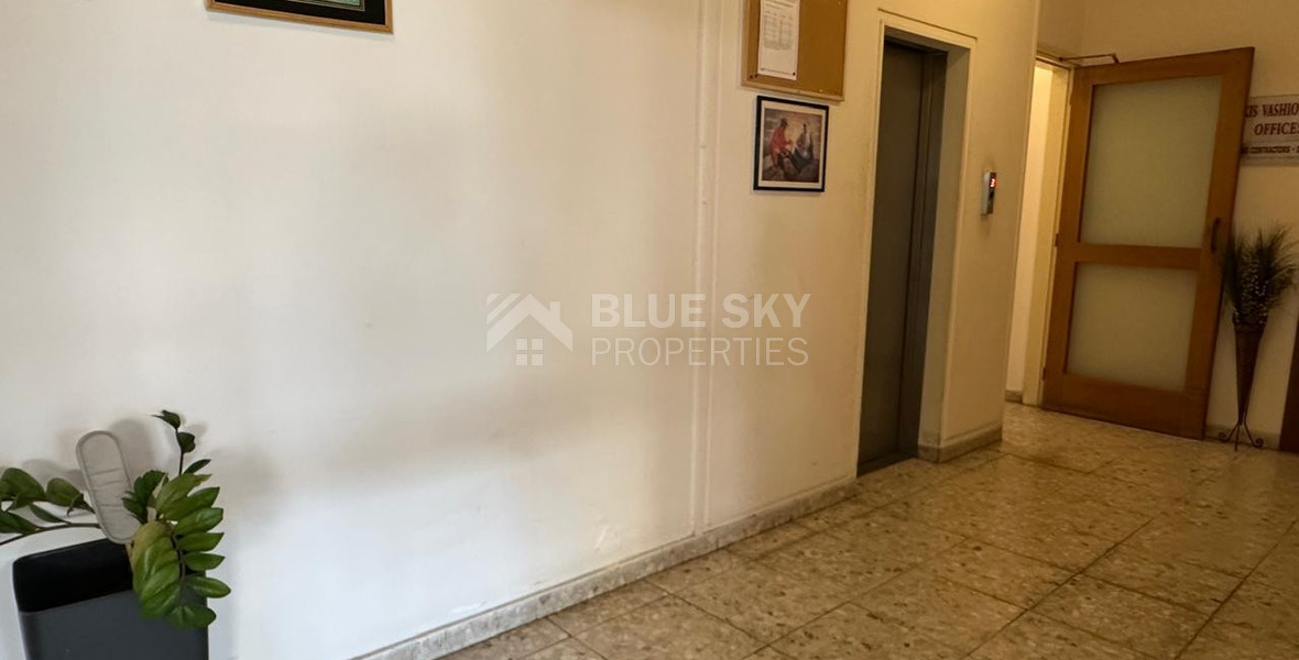 For Rent Spacious three-Bedroom Apartment in Neapoli – Prime City Living
