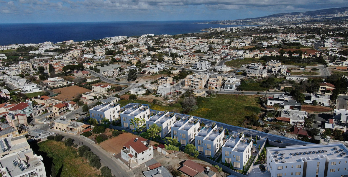 Contemporary three bedroom Gated Homes with Sea Views and Luxury Finishes in Chloraka, Paphos for sale