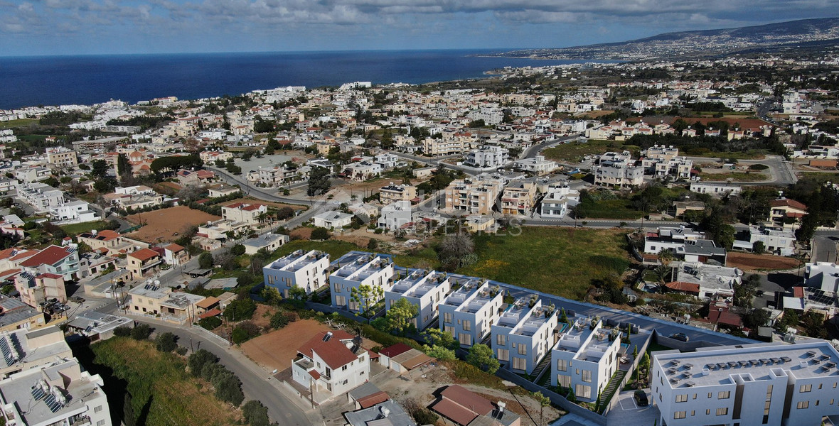 Contemporary three bedroom Gated Homes with Sea Views and Luxury Finishes in Chloraka, Paphos for sale