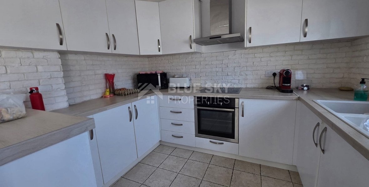 Three bedroom detached house for rent in Agios Tychonas - furnished with private pool